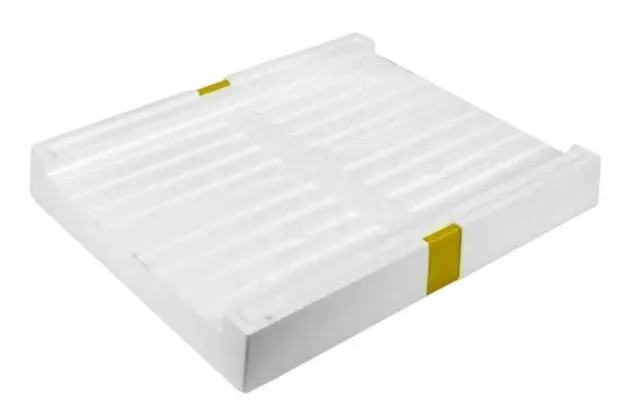 BeeBox Deckel hoch Styropor Futteraussparung Beute